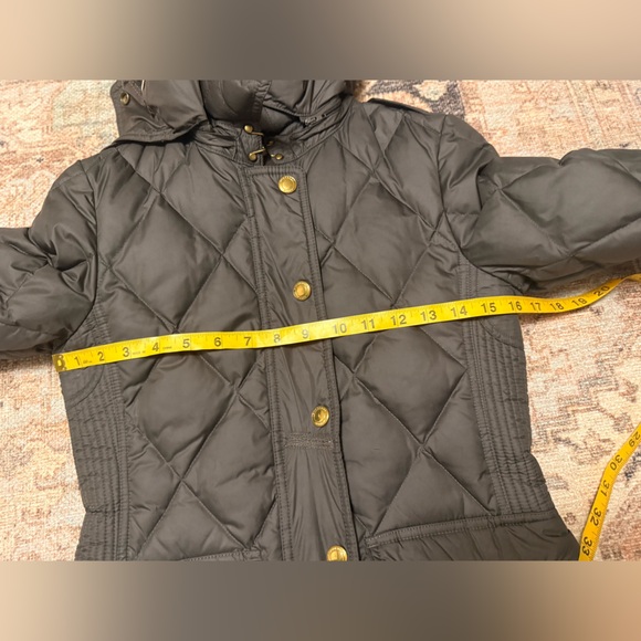 Burberry Quilted Brown Puffer Jacket - Picture 13 of 17